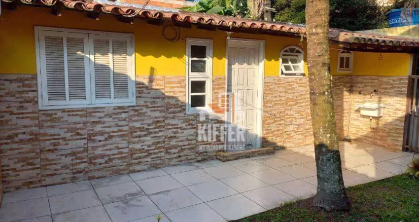 4 Casas à venda por R$ 480.000 - Engenho do Mato - Niterói/RJ