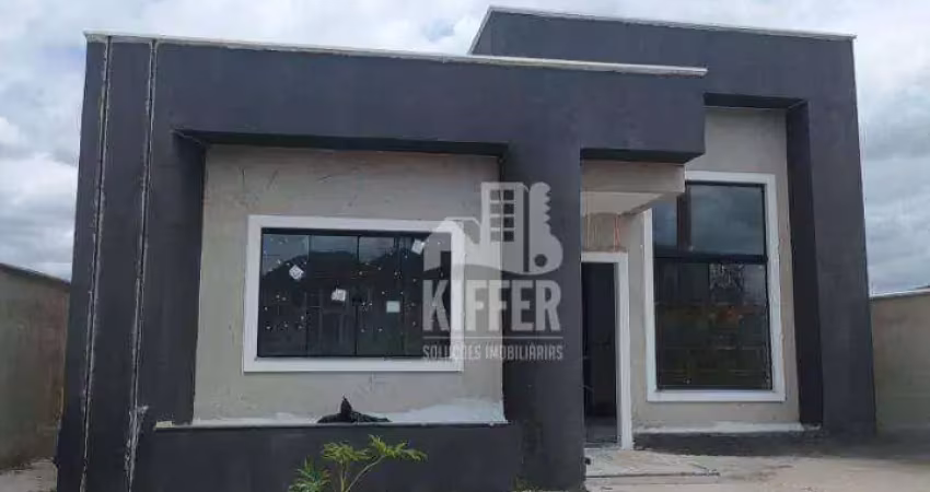 Casa com 2 dormitórios à venda, 100 m² por r$ 580.001,00 - ubatiba - maricá/rj