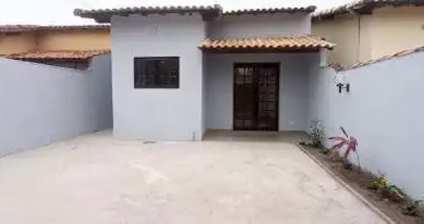 Casa com 2 quartos à venda na Rua Trinta e Três, Jardim Atlântico Central (Itaipuaçu), Maricá