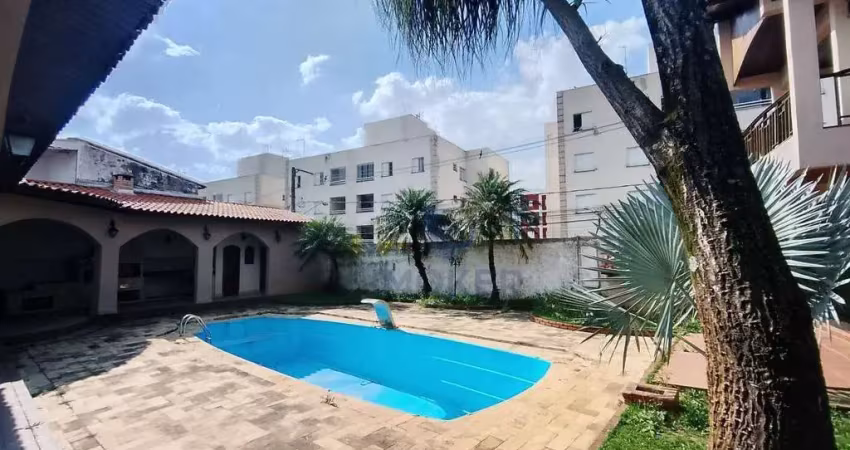 Casa com piscina, no bairro caxangá, suzano/sp; 4 quartos; 8 vagas