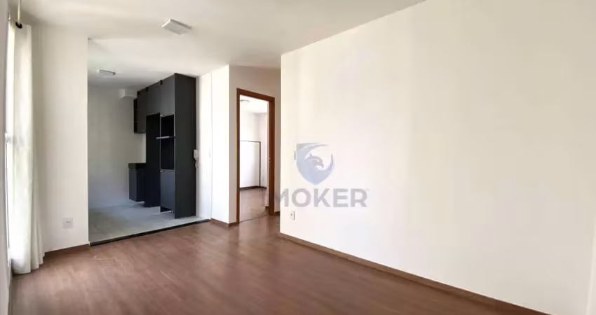Apartamento em mogi das cruzes/sp; 2 dormitórios; 1 banheiro; armários na cozinha; 1 vaga; condomínio com área de lazer.