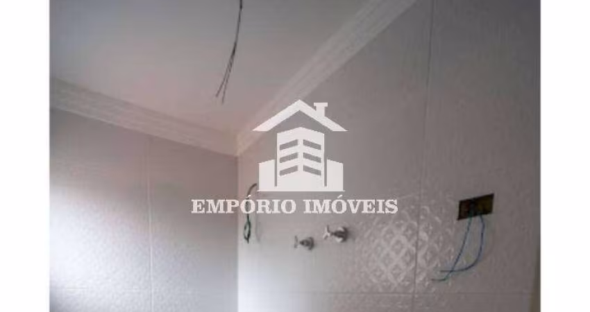 CASA EM CONDOMÍNIO FECHADO,COM 3 DORMITÓRIOS SENDO 3 SUITES.