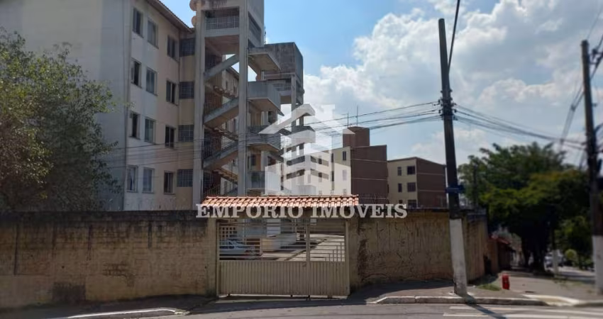 APARTAMENTO COM DOIS DORMITÓRIOS NA RUA DOS TEXTEIS