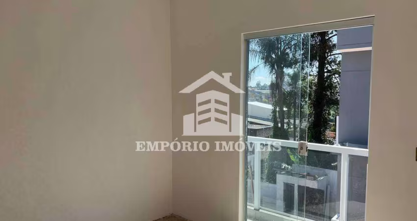 casa em condomínio com dois dormitórios e vaga de garagem em Tiradentes