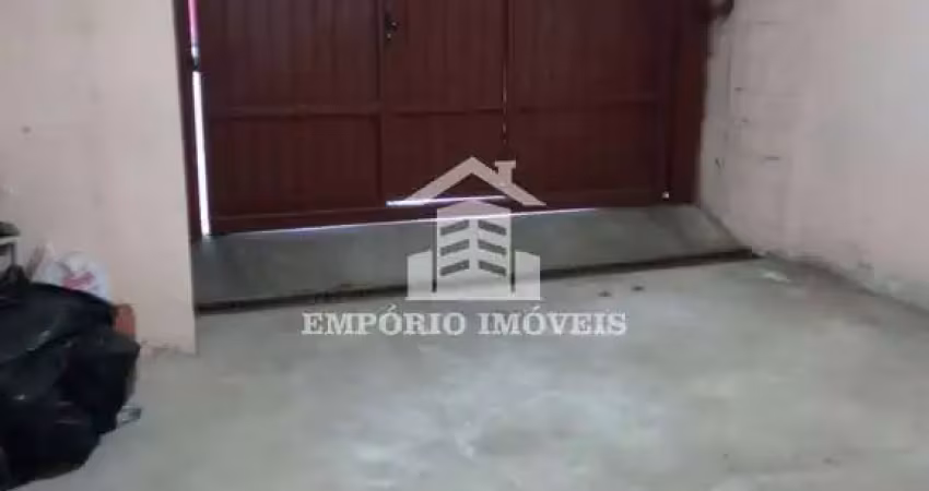 Vende-se um imovel com três casas no valor de C$ 180.000,00