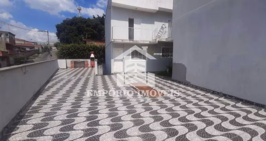 Vende-se um sobrado em condominio fechado no de C$ de 220,000,00