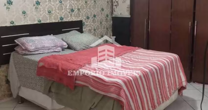 Vende se casa com dois dormitórios em Recanto verde Sol.