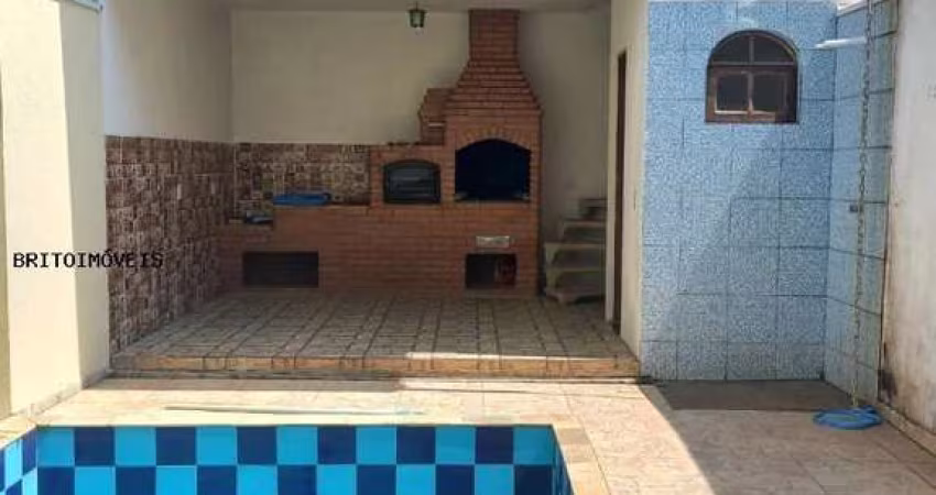 Casa para Venda em Mogi das Cruzes, Jardim Rubi, 2 dormitórios, 2 suítes, 3 banheiros, 2 vagas