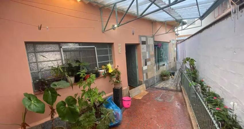Casa térrea no mogilar – conforto, espaço e localização incrível.