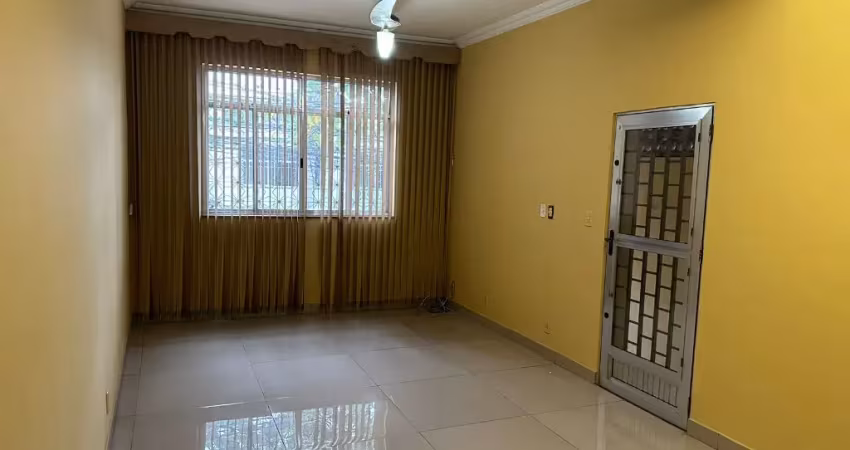 Casa com 4 quartos para alugar na Rua General Argolo, 102, Vasco da Gama, Rio de Janeiro
