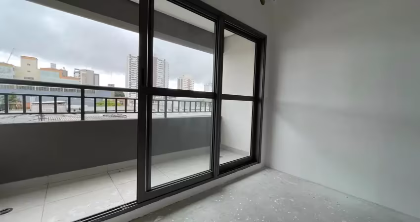 Sala comercial 30m² | 1 banheiro | varanda a 90 metros do metro belem - sp