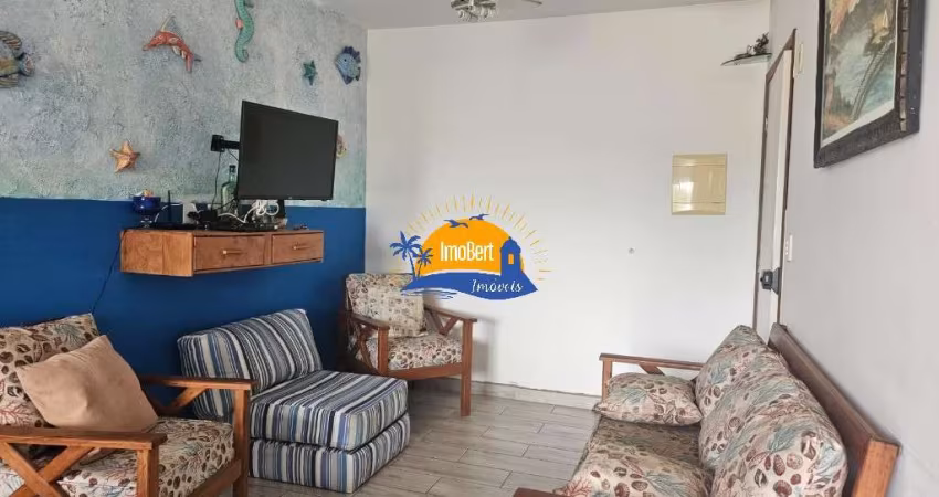 Apartamento à venda com 3 dormitórios na quadra da praia no bairro Maitinga- Bertioga-SP