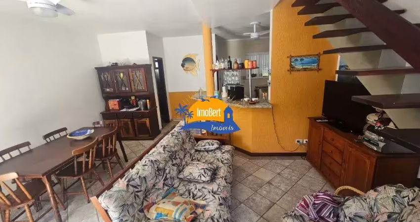 Excelente casa de condomínio à venda em Bertioga-SP, com 100 m² no bairro Maitinga: 250 metros da praia. 2 suítes, 2 salas, 3 banheiros, 2 vagas