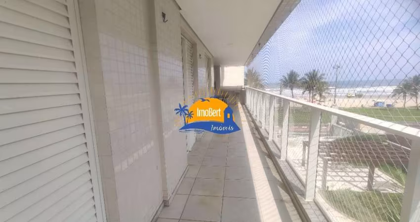 Apartamento de Luxo à Venda em Bertioga-SP: 5 Quartos, 2 Suítes, 3 Banheiros, 2 Vagas de Garagem, Frente ao Mar com Varanda Gourmet.
