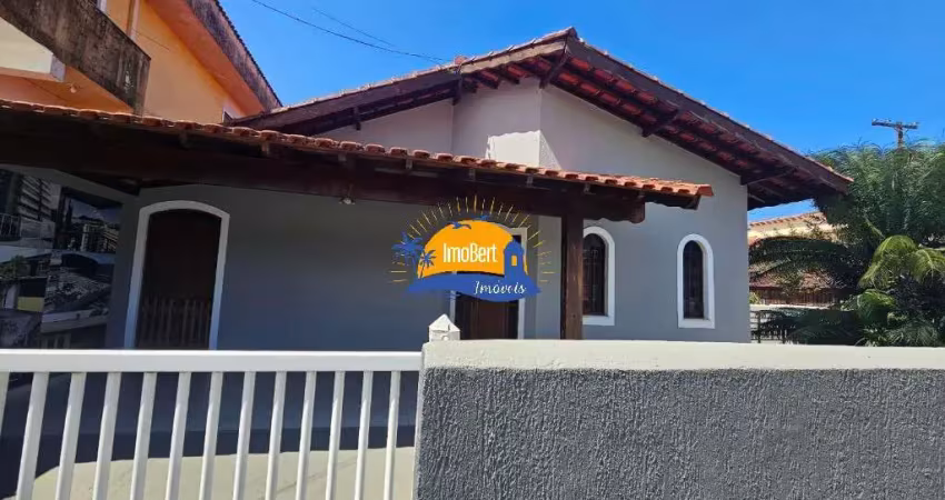 Casa térrea à venda em Bertioga-SP, bairro Vista Linda, com 2 quartos, 1 sala, 1 banheiro, 2 vagas, 97,59 m² de área construída.