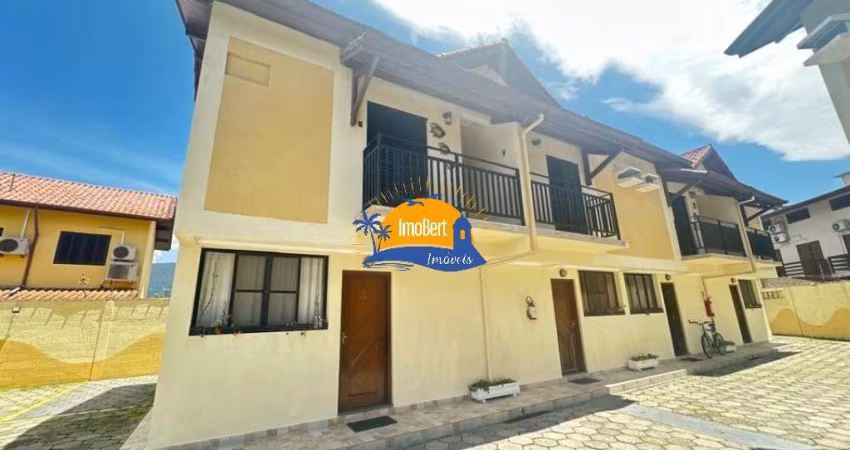 Casa de Condomínio à Venda em Bertioga-SP, 3 quartos, 2 salas, 2 banheiros, 1 vaga, 65m² - Bairro Maitinga.