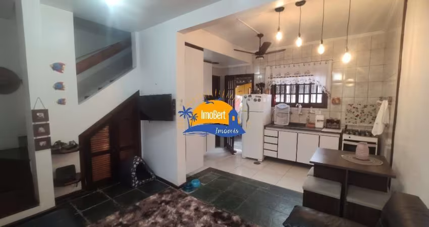 Imperdível oportunidade de LOCAÇÃO de casa em condomínio no Centro de Bertioga-SP: 2 quartos, 1 banheiro, 1 vaga, 80,21m².