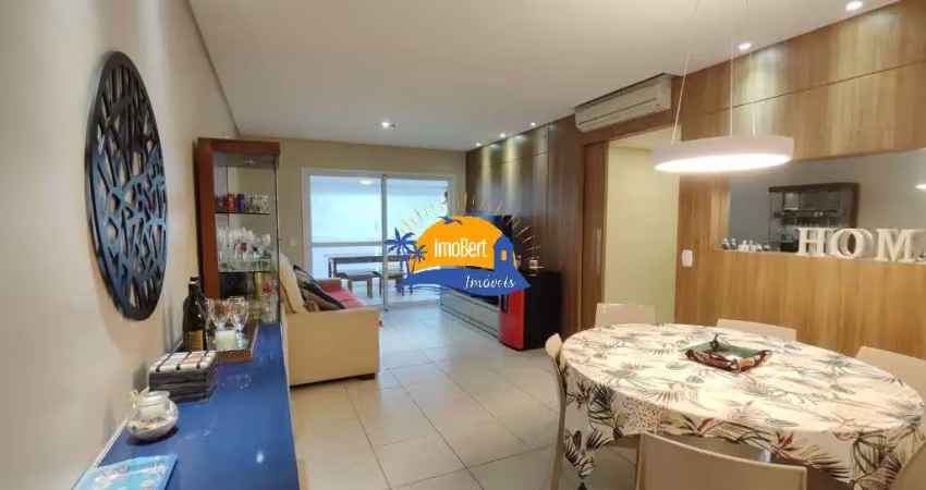 Apartamento completamente mobiliado com uma linda vista pro mar!