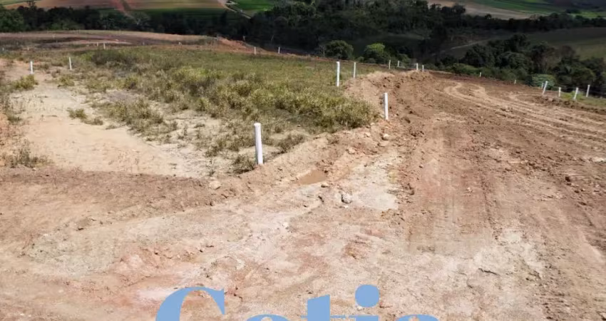 Terrenos planos,pagamentos em até 60x o saldo restante,aceitamos veiculos como parte do pagamento.