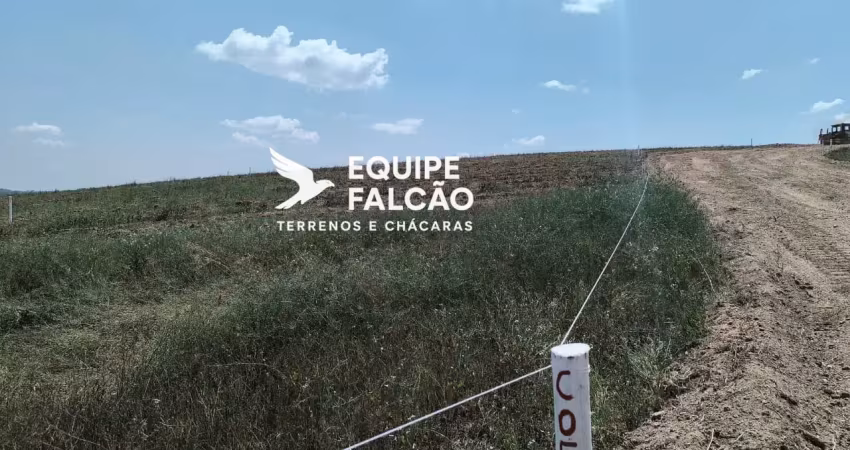 Aceitamos carro e moto como parte do pagamento,traga sua familia.
