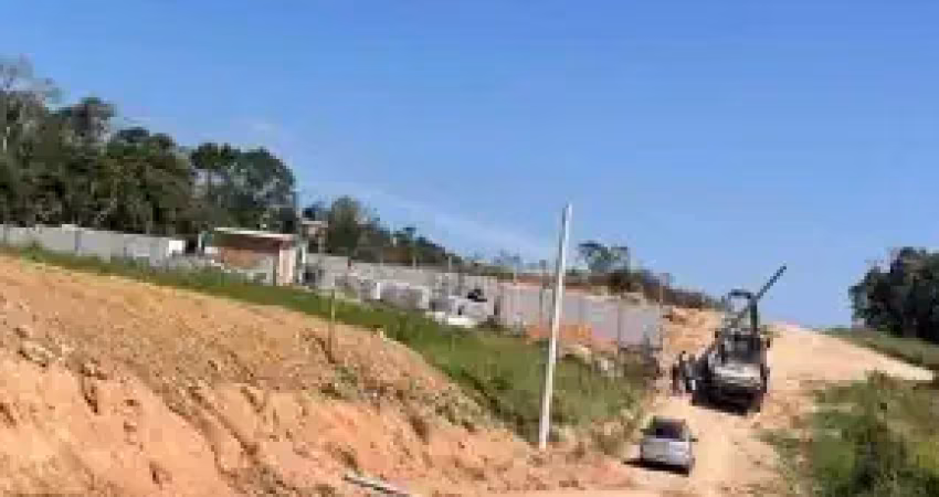 He 600m² com excelente localização! garante um futuro tranquilo!
