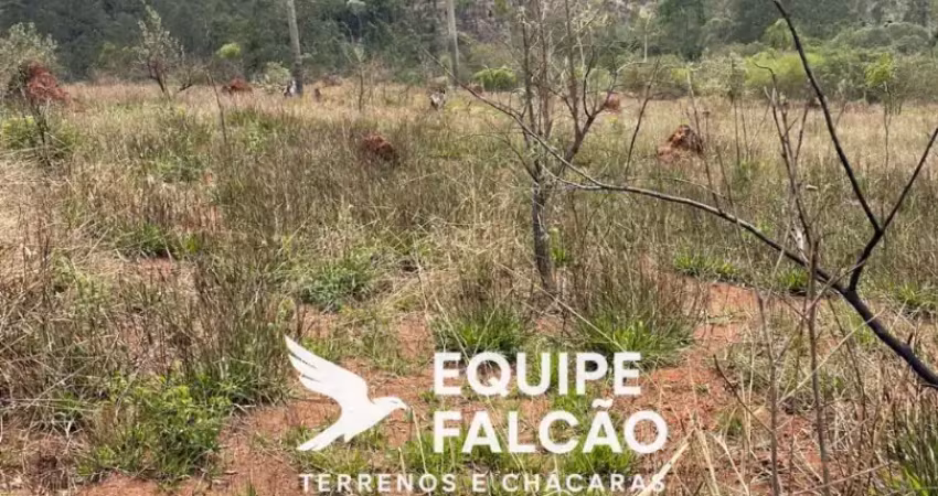 Terreno à venda na Avenida Nove de Julho, 9274, Centro, Atibaia