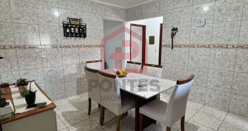 Casa com 3 quartos à venda na Vila Paulista, Botucatu 