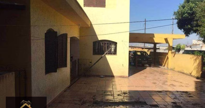 Sobrado com 4 dormitórios à venda, 482 m² por R$ 950.000,00 - Vila Ema - São Paulo/SP