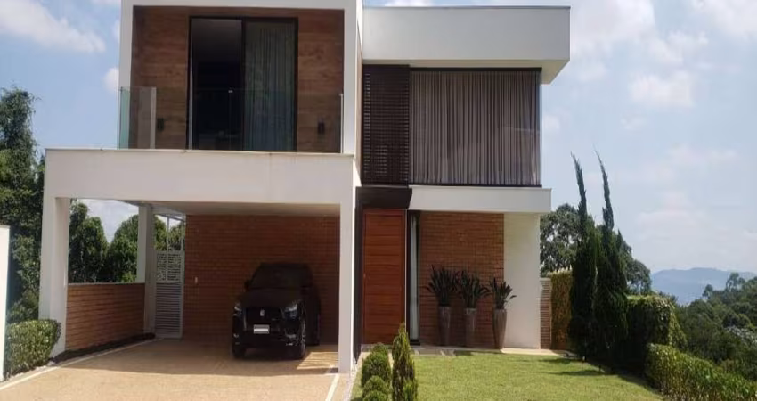 CASA CAMPOS DO CONDE / VISTA PARA A MATA