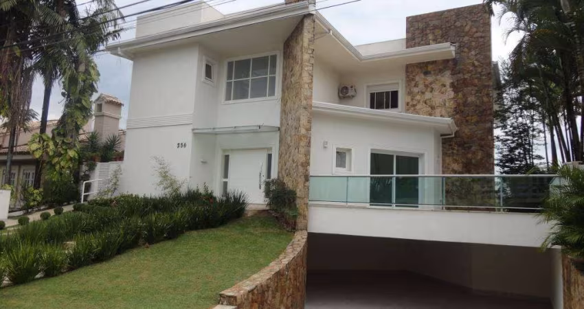 Casa Residencial / Alphaville 02 PROX CENTRO COMERCIAL, BANCOS, PADARIAS