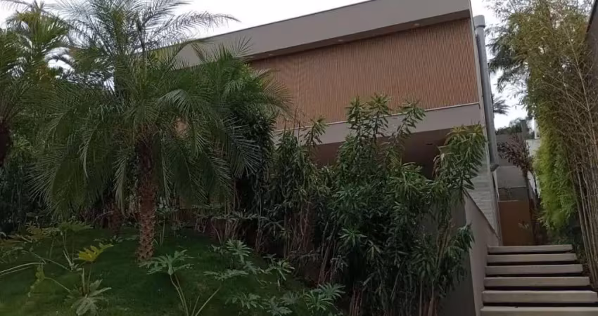 CASA ALPHAVILLE RESIDENCIAL 1 / PRÓXIMO TENIS CLUBE E DEMAIS AVENIDAS