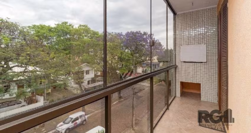 Apartamento no bairro Cristo Redentor, de 75 m² no 3º andar. Imóvel com 2 dormitórios, sala, cozinha, banheiro com box de vidro temperado, sacada com churrasqueira, ar condicionado, aquecedor, pisos e