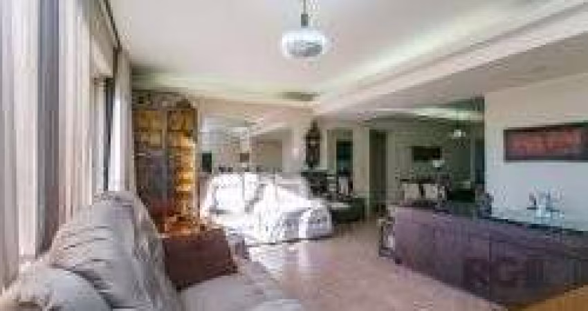 Vende-se apartamento 3 dormitórios com suíte, vaga de garagem coberta, living em 3 ambientes amplo, banho social, copa e cozinha, área de serviço, banheiro auxiliar, dep. de empregada. ..&lt;BR&gt;&lt