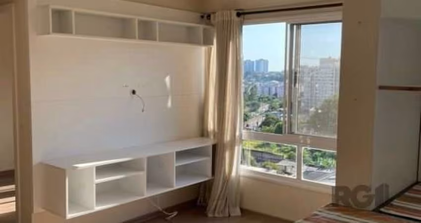 Imóvel aconchegante à venda com 2 quartos e 1 banheiro no total. Este imóvel está bem equipado, é ideal para quem procura conforto e comodidade. O condomínio é super bem localizado no bairro Morro San