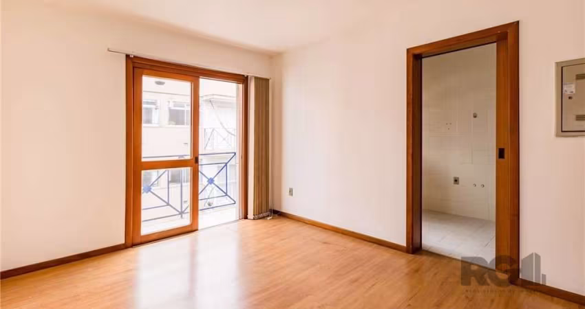 Localizado em uma das áreas mais desejadas da cidade, este encantador apartamento oferece um estilo de vida sofisticado e confortável. Com uma localização privilegiada, próximo a uma variedade de como