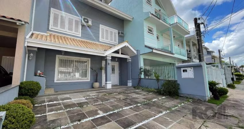 Lindo Sobrado em Condomínio Fechado - Jardins do Prado, Hípica, Zona Sul de Porto Alegre&lt;BR&gt;&lt;BR&gt;Se você busca conforto, segurança e qualidade de vida, este sobrado é a escolha perfeita! Lo