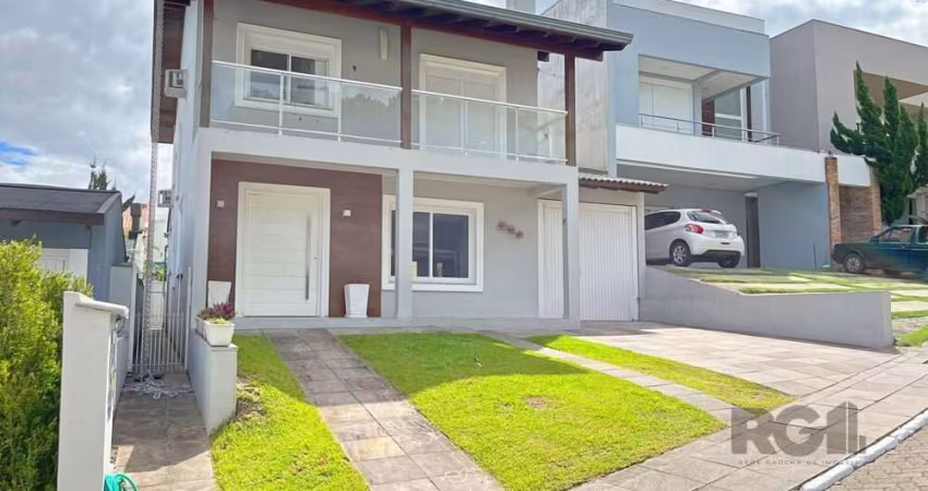 Casa em Condomínio com 4 Dormitórios e Amplo Pátio Altos do Lago, Hípica, Zona Sul de Porto Alegre! Se você busca conforto, espaço e segurança, essa casa é perfeita para você! Localizada no condomínio