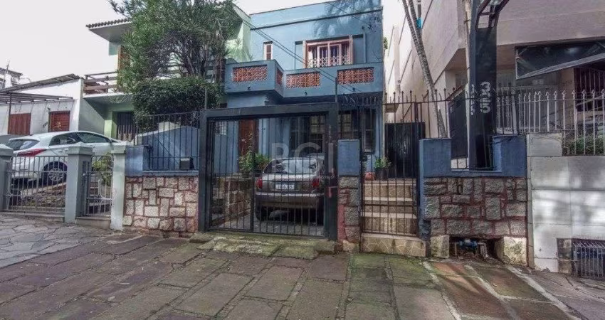 Casa para Venda - 88m², 3 dormitórios, sendo 1 suites, 1 vaga - Auxiliadora