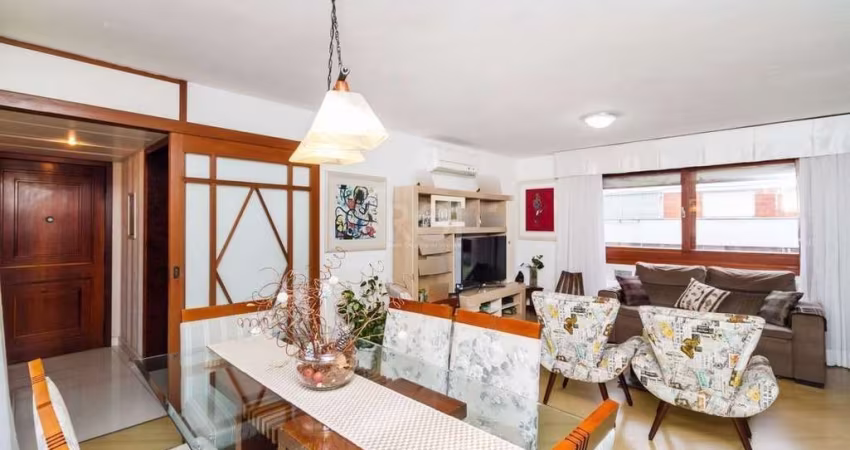 Apartamento para Venda - 111m², 3 dormitórios, sendo 1 suites, 2 vagas - Menino Deus