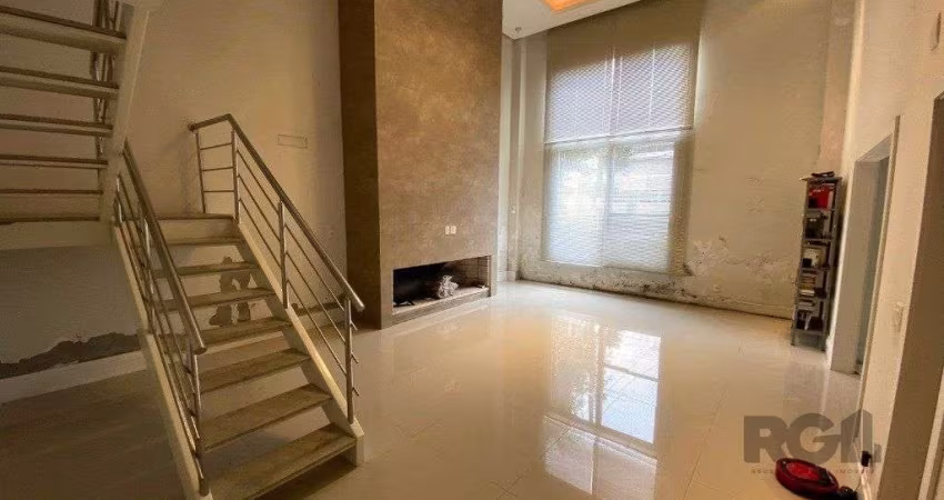 Casa 189m² - 3 suítes, piscina, 5 vagas no bairro Teresópolis