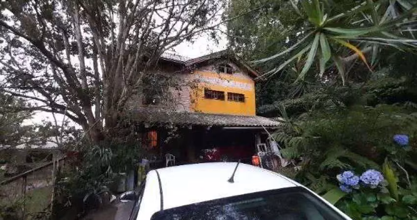 Casa em porto alegre, no bairro vila conceição, com 1 dormitório(s), e 1 banheiros, à venda.