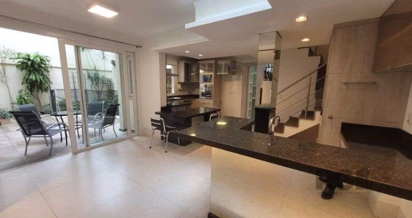 Venda, casa com 3 dormitórios, sendo 2 suítes, opção para 4º dormitório, 4 vagas, na Chácara das pedras, Porto Alegre RS