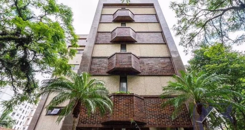 Apartamento para Venda - 196m², 3 dormitórios, sendo 1 suites, 3 vagas - Rio Branco, Porto Alegre