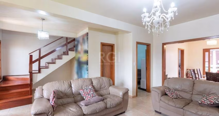 Casa para Venda - 192.18m², 3 dormitórios, sendo 1 suites, 2 vagas - Cristal