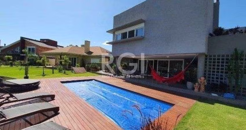 Casa Condominio para Venda - 478.26m², 4 dormitórios, sendo 4 suites, 4 vagas - Terra Ville