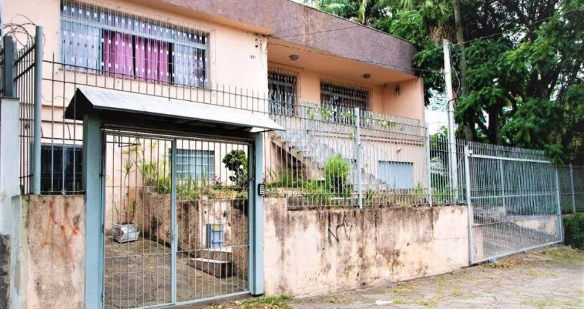 Casa para Venda - 423.16m², 4 dormitórios, sendo 1 suites, 4 vagas - Glória