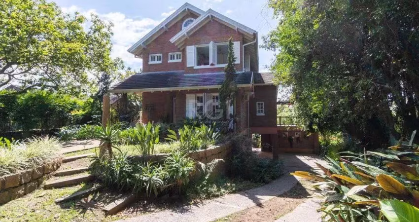 Casa para venda - 352.19m², 4 dormitórios, sendo 1 suites, 4 vagas - belém novo