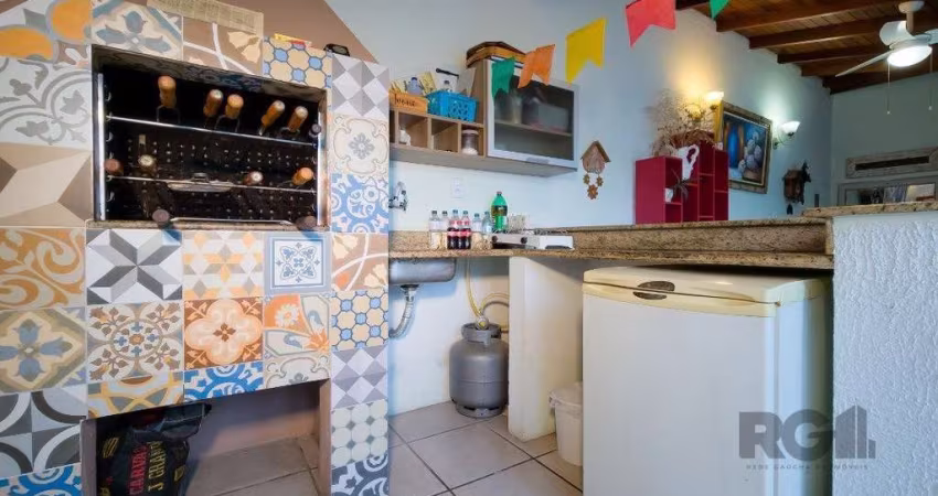 Casa em Condomínio em Cavalhada