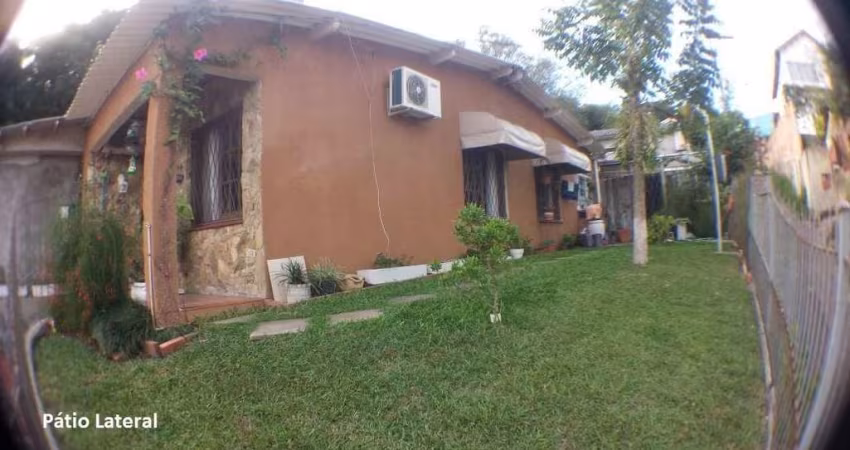 Ótima casa 3 dormitórios sendo 1 suíte e Salão de Festas