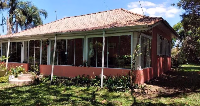 Sítio na R. Belvedere,555 no Campo Bonito em Torres - RS.